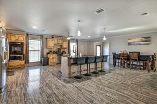 Inviting Gulfport Home with Private Pool and Yard - Gulfport - 3