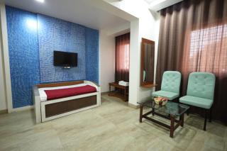 Saish Hotel Shirdi - Shirdi - 4