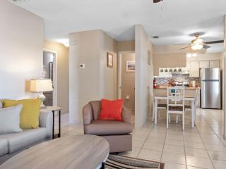 Island-Life! A - Fort Pierce - 2