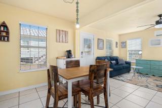 Rockport Redfish Cottage - Rockport - 6