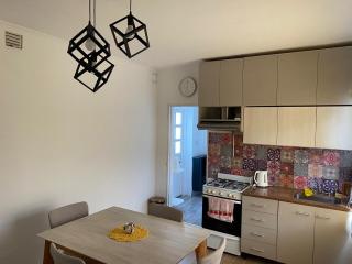 Apartamento Céntrico, Moderno y Tranquilo - Caleta Olivia - 5