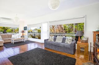 Middle Sea Pet Friendly 5 Mins Walk to Beach - Culburra Beach - 0