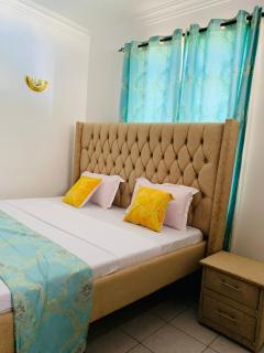 Lux Suites Mahesh Doshi Apartments Nyali - Mombasa - 2