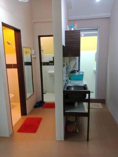 1 MINUTES TO TOWER SENTRAL INTAN HOMESTAY 6 ROOMS - Teluk Intan - 1