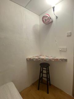 Hikers Sleep Port Guesthouse - 2