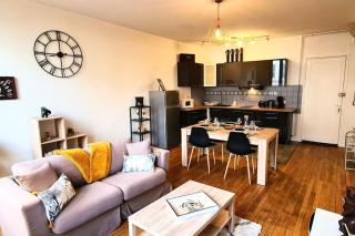 My Conciergerie by Lucy Violin - Le Gambetta - Angoulême - 0