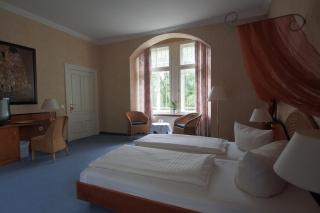 Hotel Schlossvilla Derenburg - 9