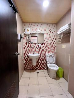 FengChia FUN House - 3