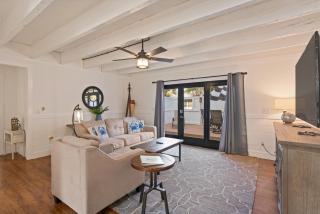 Sea Side Cottage - 4217 Second Street - 9