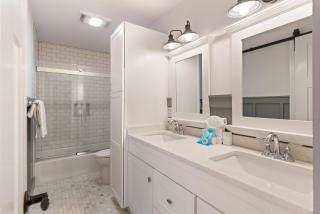 Sea Side Cottage - 4217 Second Street - 4