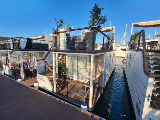 Marina Seahouse Brina - 8