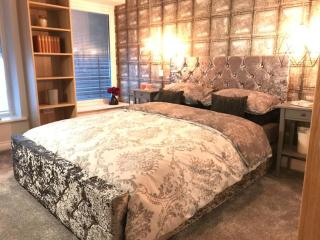 Modern Apartment in Latitude52 Dockyard & parking - Plymouth - 4