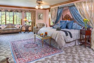 Angel at Rose Hall - 7