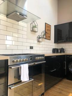 Stylish property, off street parking,pet friendly - Bath - 5