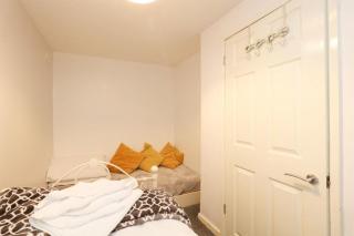 Spacious 2 Bedrooms, Free Parking, Free Wifi - Serene Homes Sheffield - Hillsborough - 2