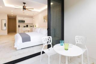 HIGHLINE 101 By SANDY POWERFUL - 7