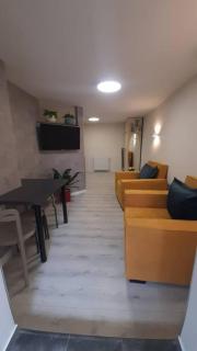 MeriLu Studio on Meidani Square - Tbilisi - 9