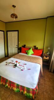 Sunset Lane - Laborie - 8
