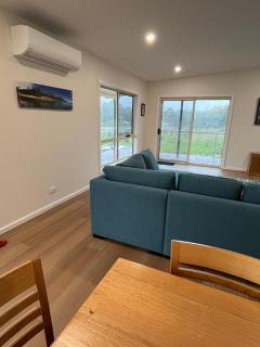 Shell Cottage - Coles Bay - 3