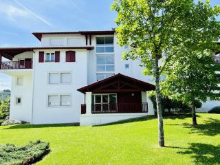 Cambo-les-Bains : T2 avec terrasse, parking privatif, proche commodités - FR-1-495-14 - Cambo-les-Bains - 0