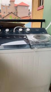 Cozy Apartment within Acacia mall area limits, Unlimited WIFI, Netflix, Free Parking - Kampala - 1