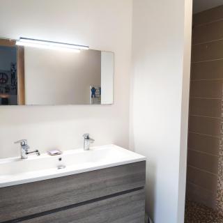 Grande chambre avec salle de bain privative - Le Mans - 3
