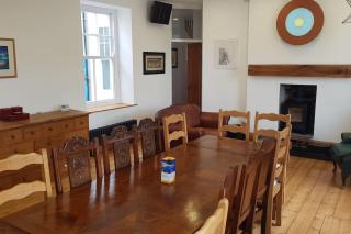 Huge 7 bed hse for large groups close by the beach - 7