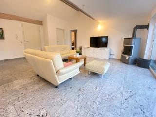 4 Zimmer Apartment, 125 qm, ruhig und zentrumsnah, max 5 Pers, Dachterasse, Garage, 1000 MBit - 6