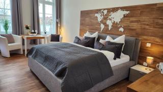 Das Ferienapartment Alexandrine direkt am Pfaffenteich mit eigenem Parkplatz - Schwerin - 8