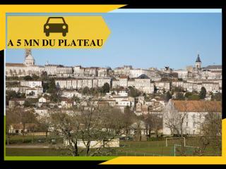 Black & y'hello T2 : WIFI/PARKING/ 5' centre-ville - 5