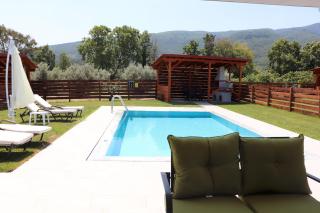 OLYMPUS Paradise 4 - 7