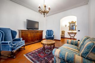 YiD Elegant apt with garage - Florence - 2