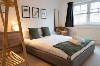 Calm Cosy House with Beautiful Riverside Walk to Centre - York - 9