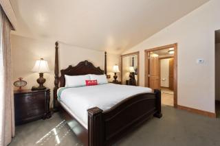 Villas at Zermatt Resort - Condos - 3