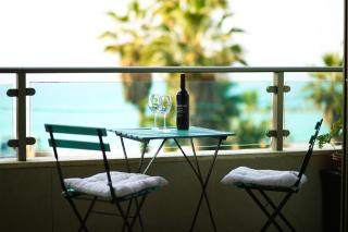 Sea View Apartment Prime Location On The Beach - Tel Aviv - 7