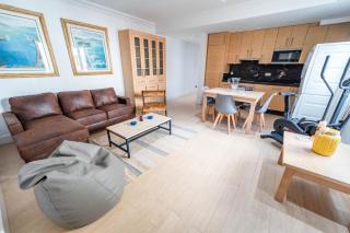 2BDR NEW BRIGHT APARTMENT IN PUERTO BANUS - 1