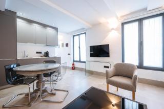 apartamentos montevideo 6 - Sevilla - 0