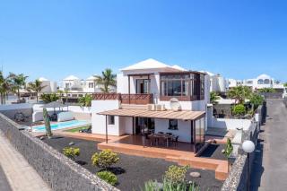 Villa Vista Faro by Villa Plus - Playa Blanca - 0