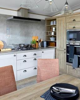 Holkham Lodge - 3