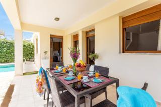Villa Irines House by Villa Plus - Khromonastírion - 2