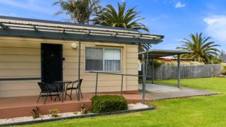 Ocean Bridge Lakes Entrance - 5