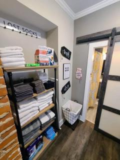 Downtown Kzoo with 3rd Floor Arcade Room - 1