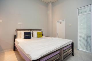 Urbanview Hotel Pangeran Palembang by RedDoorz - Palembang - 5