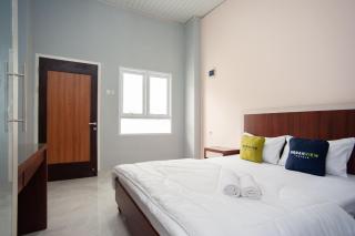 Urbanview Hotel Pangeran Palembang by RedDoorz - Palembang - 3
