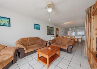 LA CRETE SANDS NO 6 - Uvongo Beach - 6