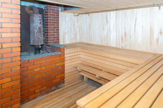 Готель «На Кронштадській» - 1