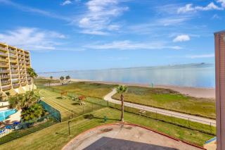 Beach View & SeaBreezes - 8