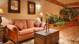 Best Western Plus Bradbury Inn and Suites - Waycross - 4
