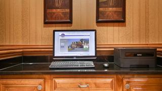 Best Western Plus Bradbury Inn and Suites - Waycross - 1