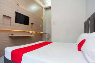 RedDoorz at KM 5 Palembang - Palembang - 5